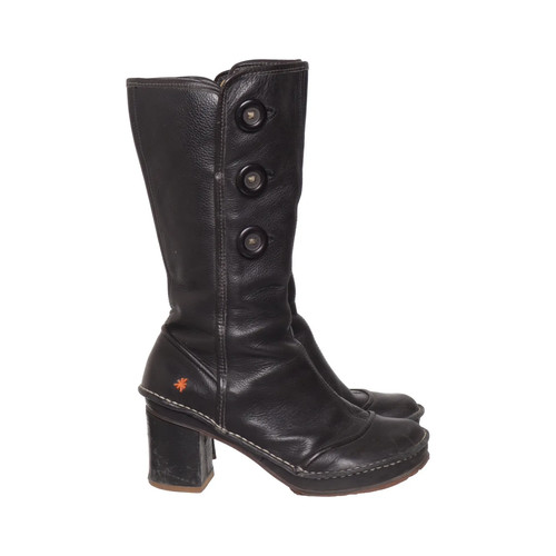 The art company stiefel - the,