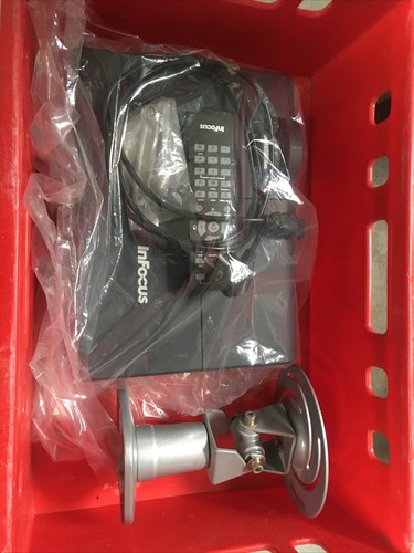 Infocus 3118hd beamer - infocus,