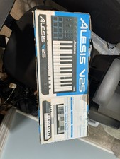 Alesis V25 MIDI Keyboard