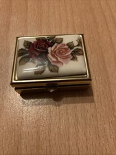 Kleine Pillen Dose Porzellan