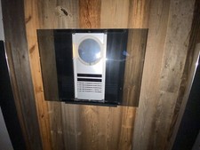 Bang & Olufsen BeoSound 3200 BeoLab 6000 Wandhalterungen Brackets Naturholzwand