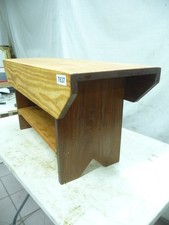 7637.     Alter Fußbank