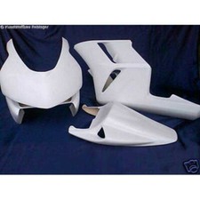 Rennverkleidung mit Höcker