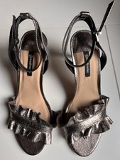 Zara Stradivarius Damen