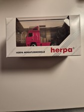 Herpa Mercedes-Benz LKW