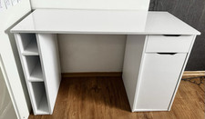 Schreibtisch In Weiß - funktional & stabil mit Gebrauchsspuren 