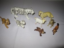 Bully / Bullyland Sammlung 8 Tiere (Tiger, Hund, Löwe, Fuchs, Wolf, Ziege, Bär)