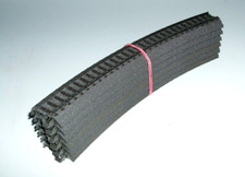 Märklin H0 24230  R2 gebogene C - Gleise / Schienen 6 Stück