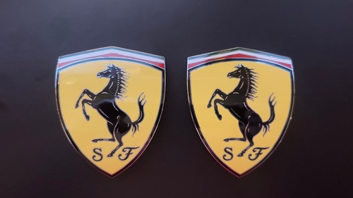 Ferrari kotflügel emblem - ferrari,