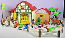 Playmobil 6926 Reiterhof Stall Fohlen 2 Pferde  Figuren Pflanzen Futter Zubehör