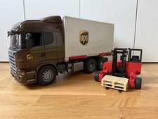 BRUDER UPS SCANIA R-Serie LKW
