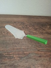 Schöne DDR Tortenschaufel/ Tortenheber mit grünen Griff Ostalgie (K30)