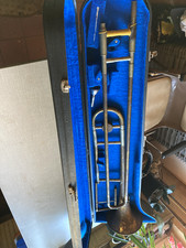 Posaune (alt) - DEKO - komplett - Blasinstrument - 100 x 25 x 30 cm (Koffer) 