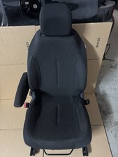 Fahrersitz Sitz vorne links