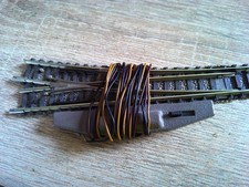 Spur N...FLEISCHMANN..Gleise 9180..el. Weiche rechts...Herzstück...TOP