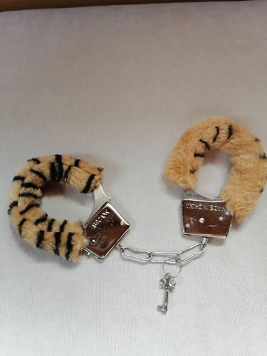 Handschellen mit plüschbezug - handschellen,