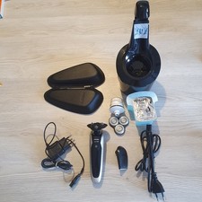  Elektrischer Nass- und Trockenrasierer Philips Series 9000 inkl. SmartClean
