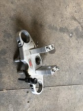 CBR 900 RR Fireblade in Teilen Gabelbrücke Superbike ABM