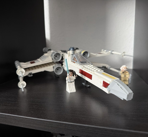 Lego star wars wing - star,