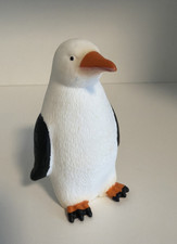 Pinguin Figur als Deko oder