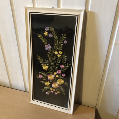 Handgesticktes blumenbild - handgesticktes,