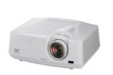 Mitsubishi - FD730U - FullHD
