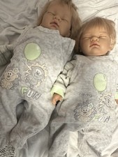 Lebensechte Puppen | Zwillinge