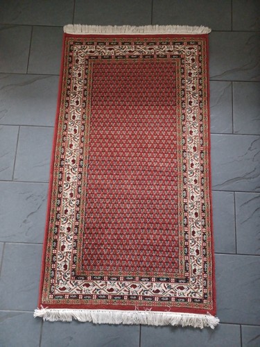 Varanasi carpets - ,