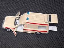Siku 1630 Mercedes Benz 260 E Binz Ambulance - Krankenwagen