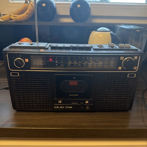 GHETTOBLASTER