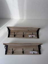 Wandgarderoben mit Ablage