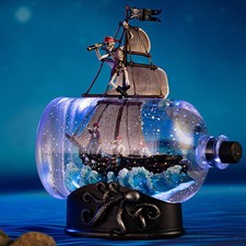 Piratenschiff in einer Flasche