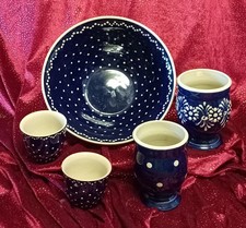 Konvolut Tischdeko Alt Bürgeler Blau-weiß Keramik 2 Vasen, 2 Tassen, 1 Schüssel.