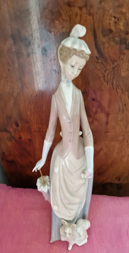 Schöne figur lladro dame - dame, mit