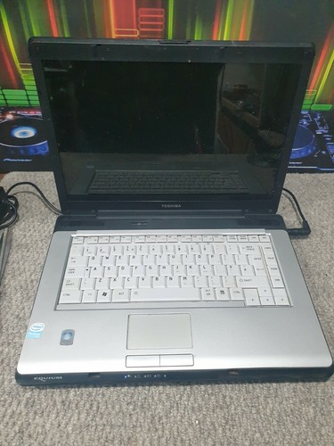 E715 toshiba equium a200 1v0 - toshiba,