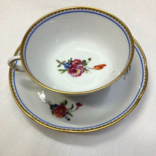 Royal Limoges Tasse & Untertasse A La Reine Porzellan Fine Bone China Geschirr