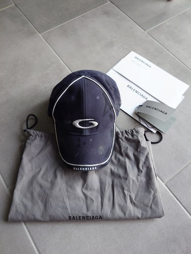 Balenciaga distressed - balenciaga,
