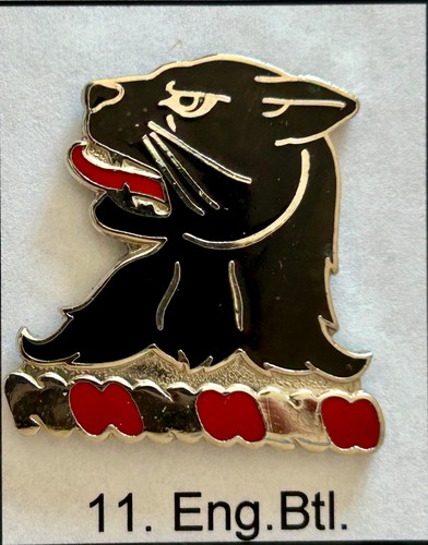 Military unit crests - u.s.,