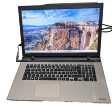 Toshiba 17,3 Zoll Notebook i3