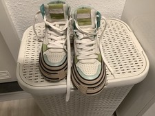 Boots der Marke Rebecca White