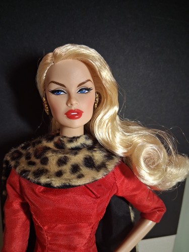 Fashion royalty integrity toys - integrity,