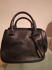 Schicke kleine Handtasche aus