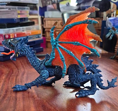 Fantasy drachenfigur drache - fantasy,