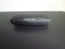 Brillenetui von MARCCAIN