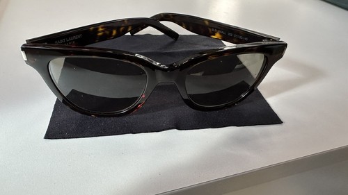 Sonnenbrille von saint - sonnenbrille,