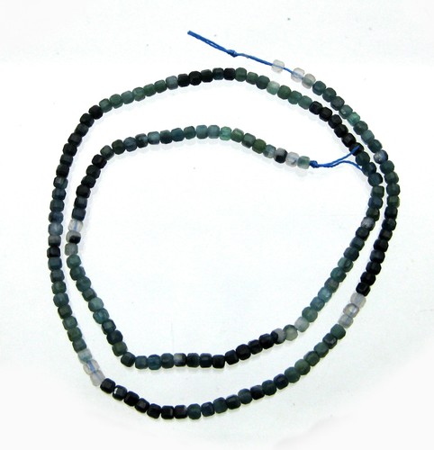 Strang würfel turmalin blau - würfel,