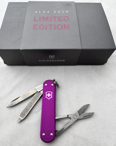 Victorinox classic alox - classic,