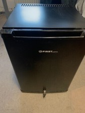 Mini Kühlschrank, 57cm, fit ins Schlafzimmer, gut für größe Partys