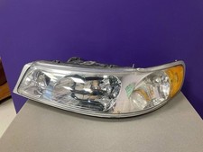 Lincoln Town Car 2000