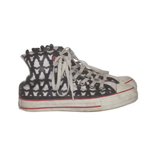 Converse red canvas sneaker - red,,